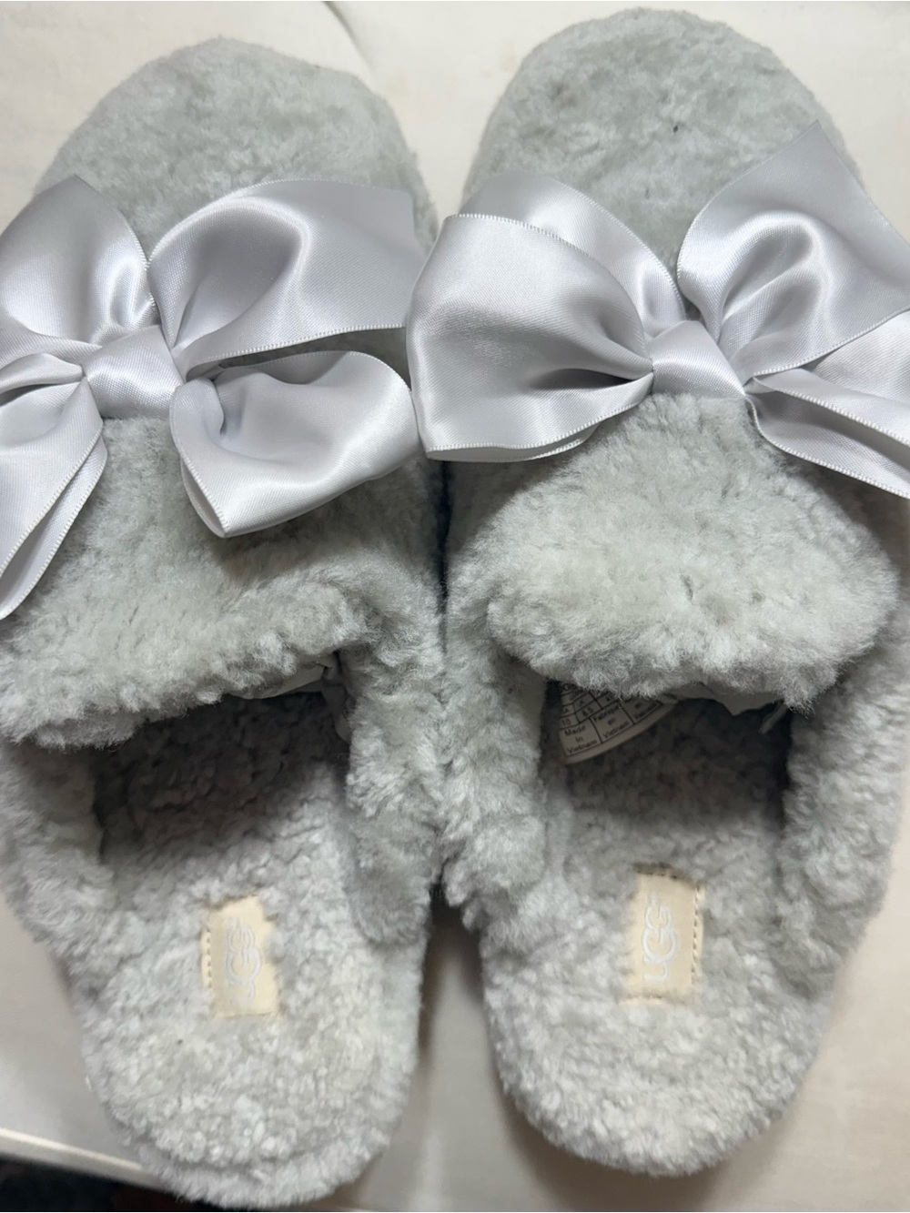 UGG Women’s Gray Cozy Bow Slippers